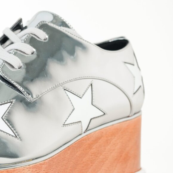 Stella McCartney Elyse Silver Star Vegan-Leather Lace-Up Platforms - Picture 8 of 11